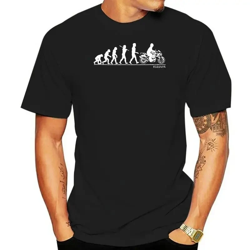 T-shirt motard - Évolution