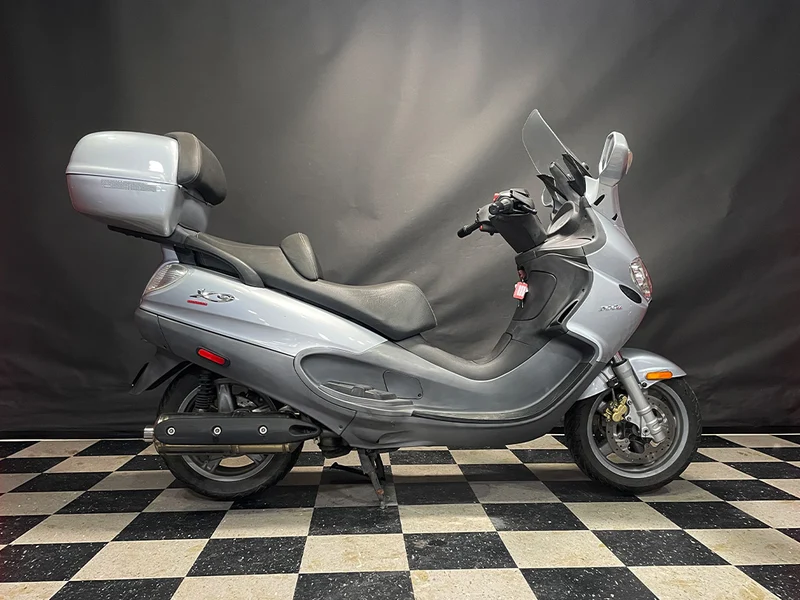 Piaggio X9 500 2006