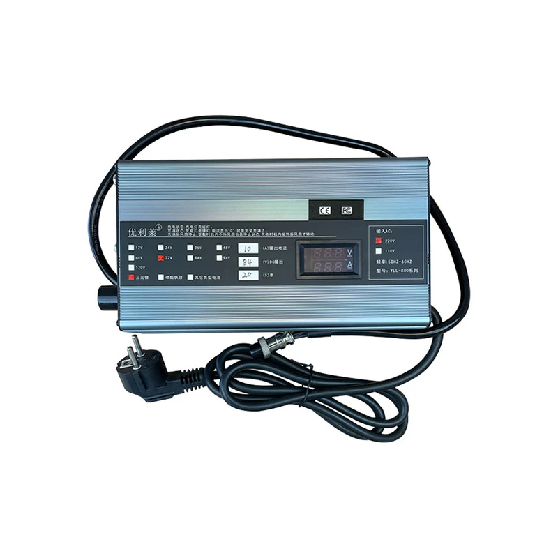 Chargeur 72V réglable 0 / 10A