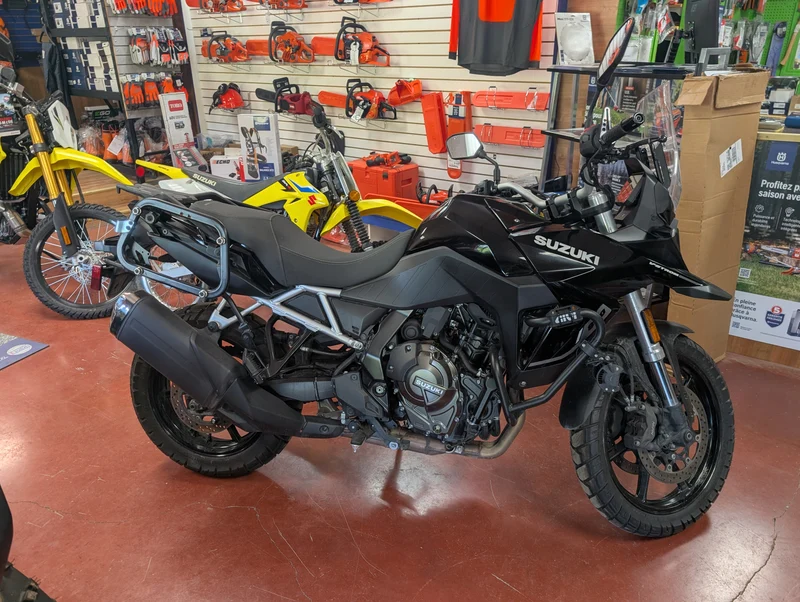 2024 Suzuki V-Strom 800 – Used (30,100 km)